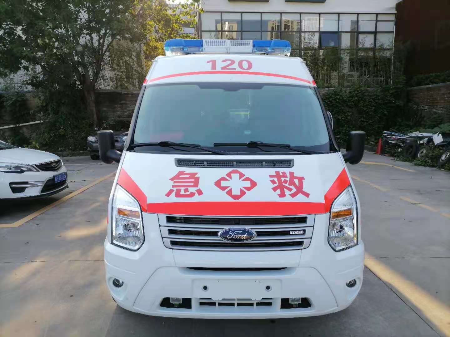 南丹县妇婴监护型护送